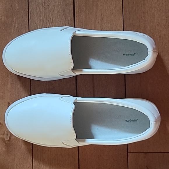 Matt & Nat slip on sneakers - Picture 3 of 4